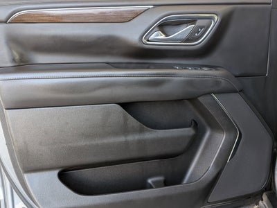 2022 GMC Yukon XL SLE