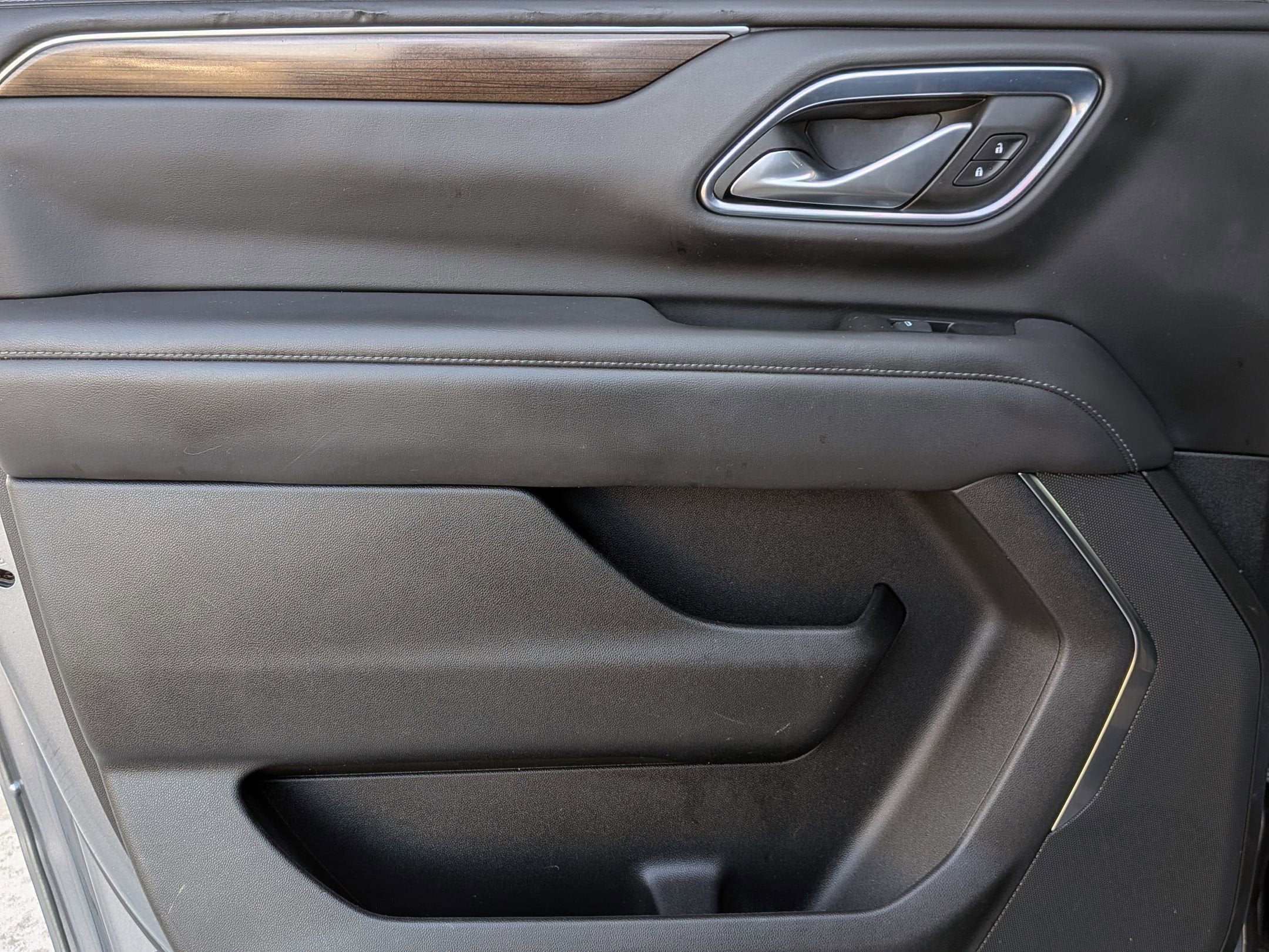 2022 GMC Yukon XL SLE