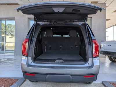 2022 GMC Yukon XL SLE