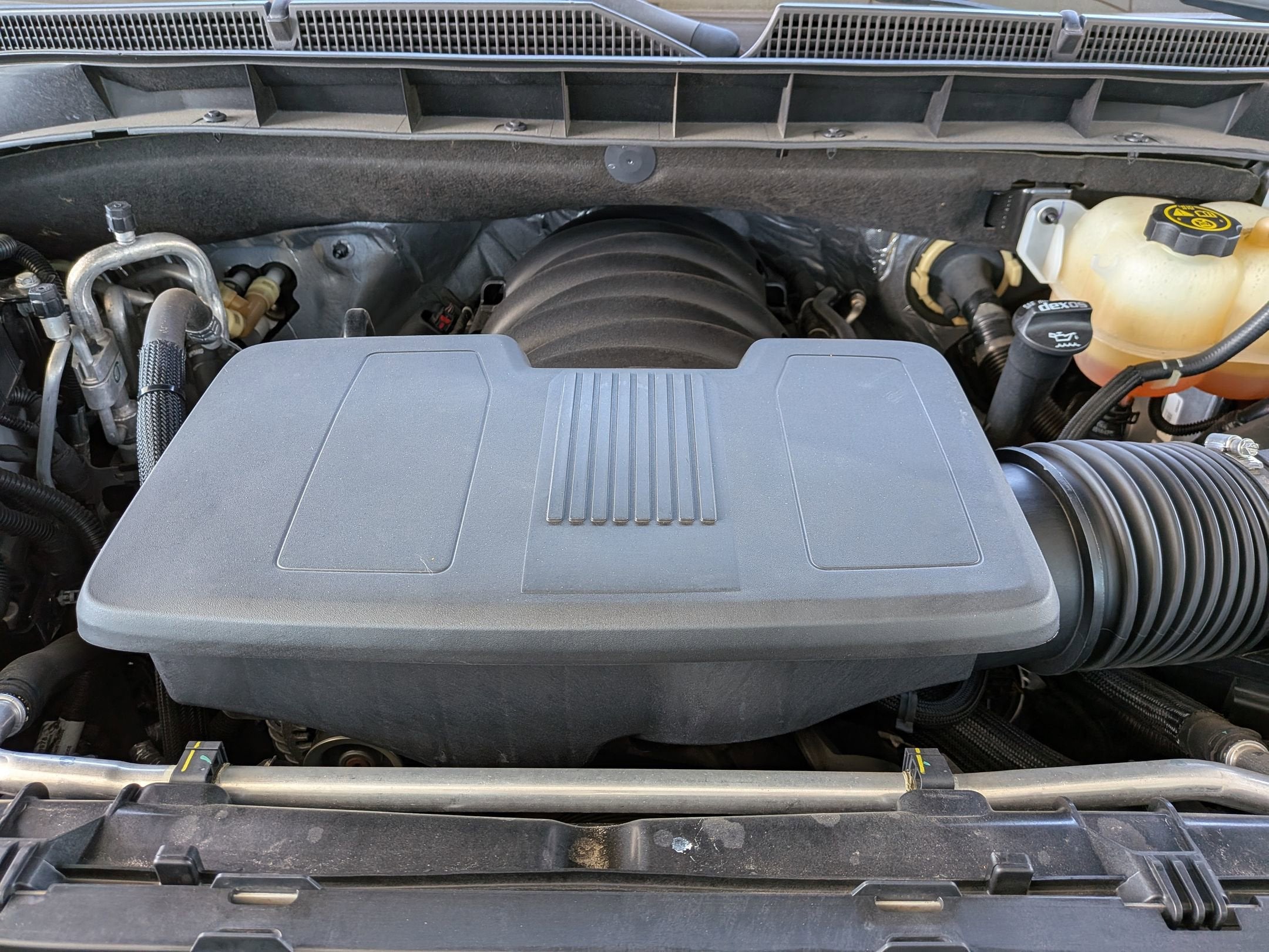 2022 GMC Yukon XL SLE