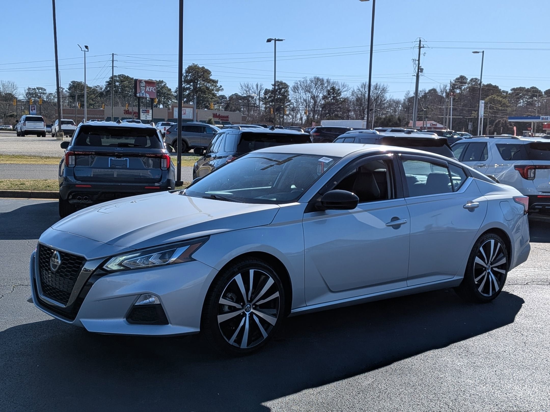 2022 Nissan Altima 2.5 SR