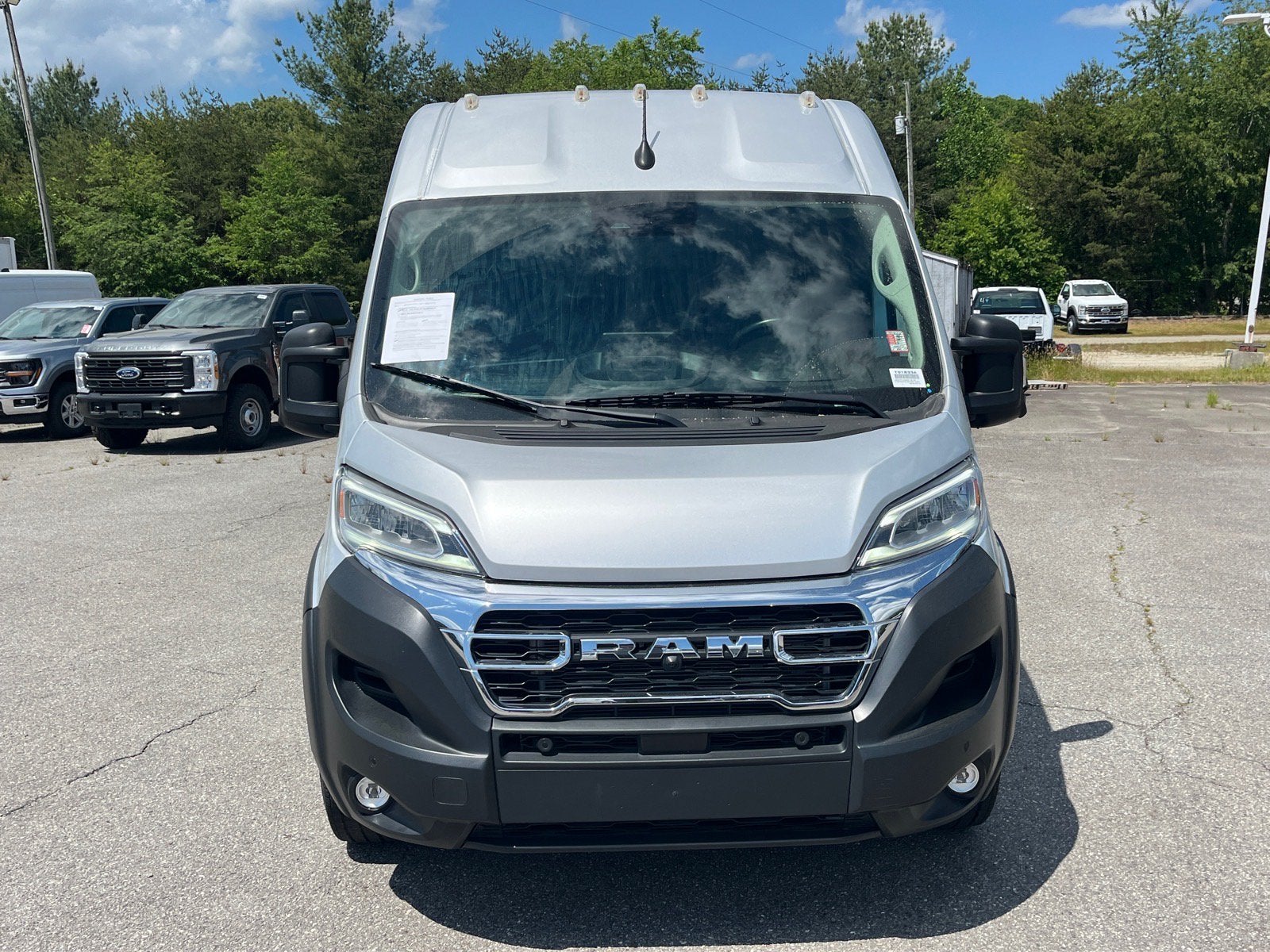 2024 RAM ProMaster Cargo Van SLT+