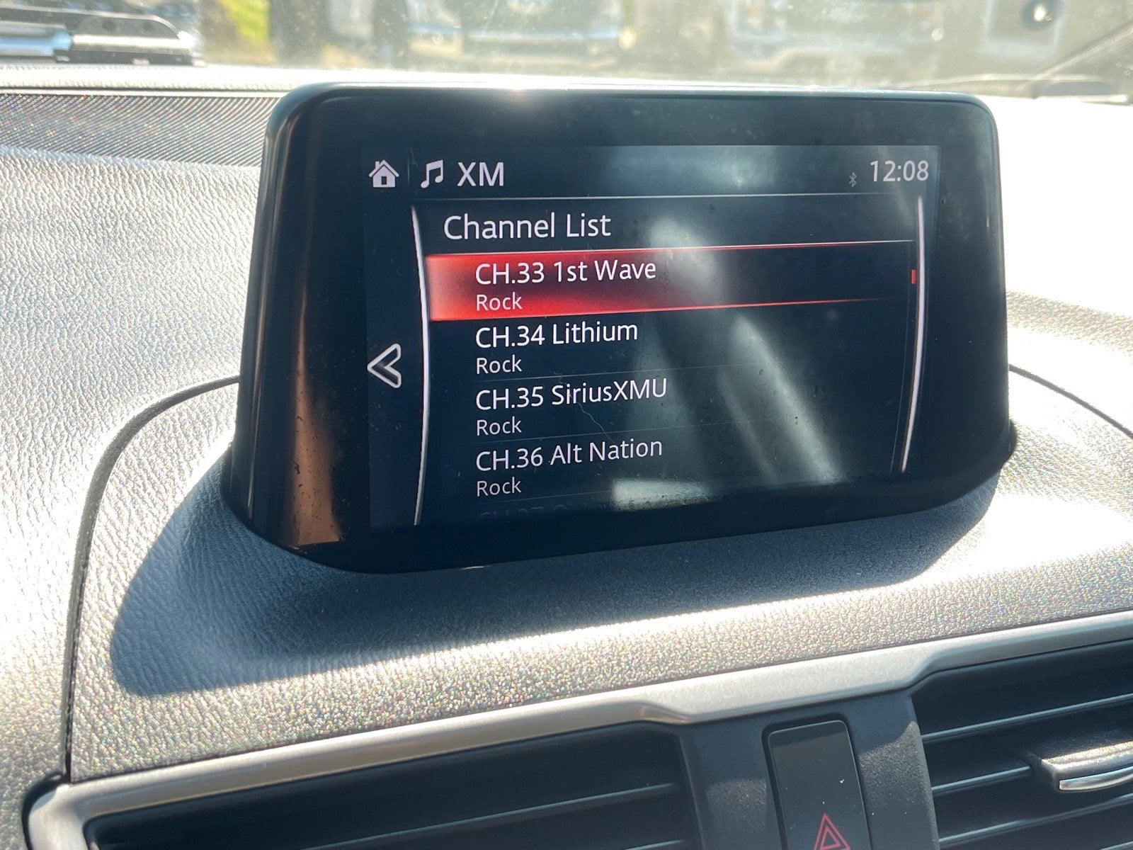 2018 Mazda Mazda3 4-Door Touring