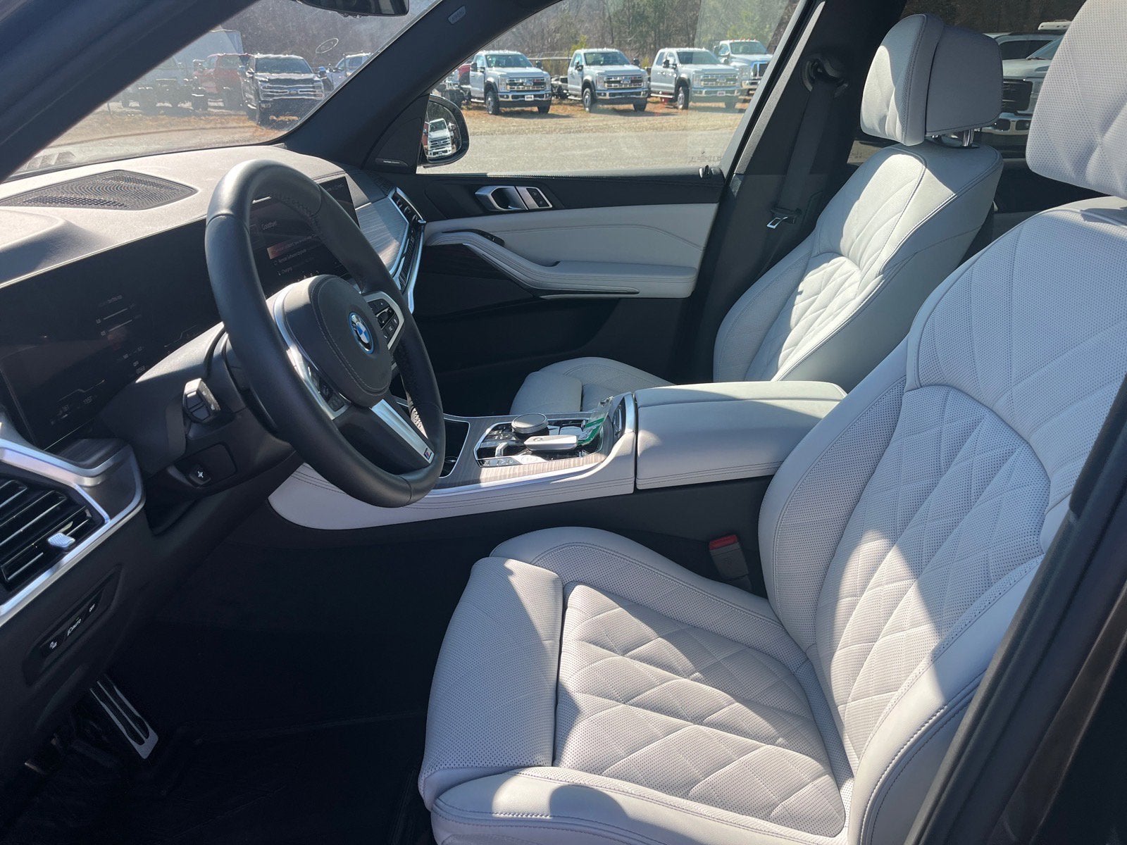 2025 BMW X5 xDrive50e