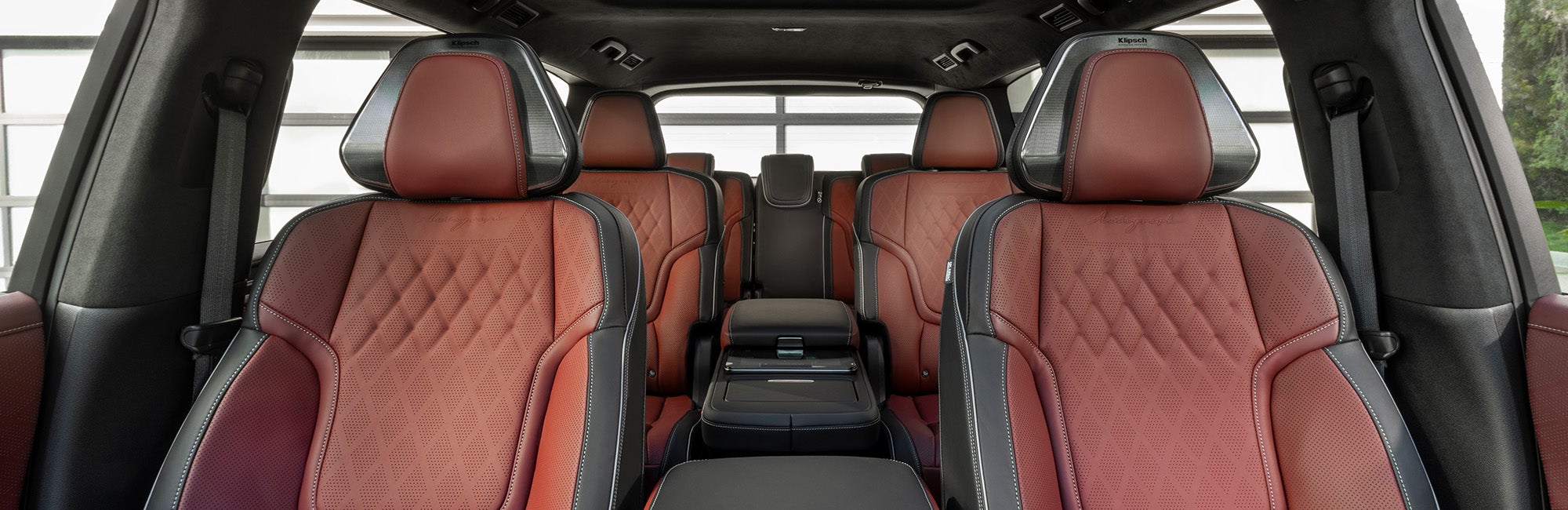 2025 INFINITI QX80 Features